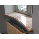 Мраморный подоконник оранжевого цвета